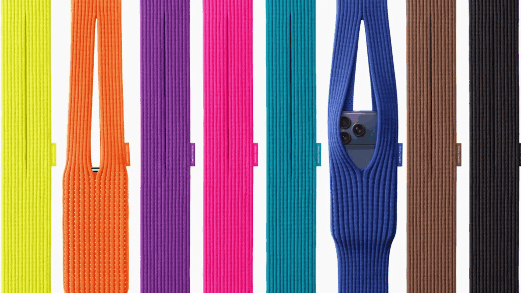 £220 ‘for a cut-up sock’ – Apple’s new iPhone Pocket ridiculed online