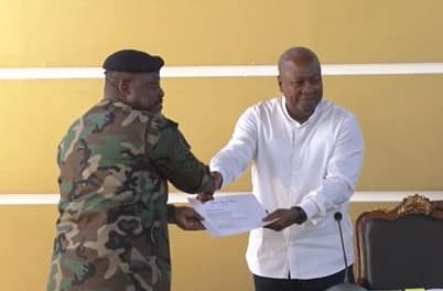 GAF commanders pledge entire month’s salary to Mahama Cares Fund